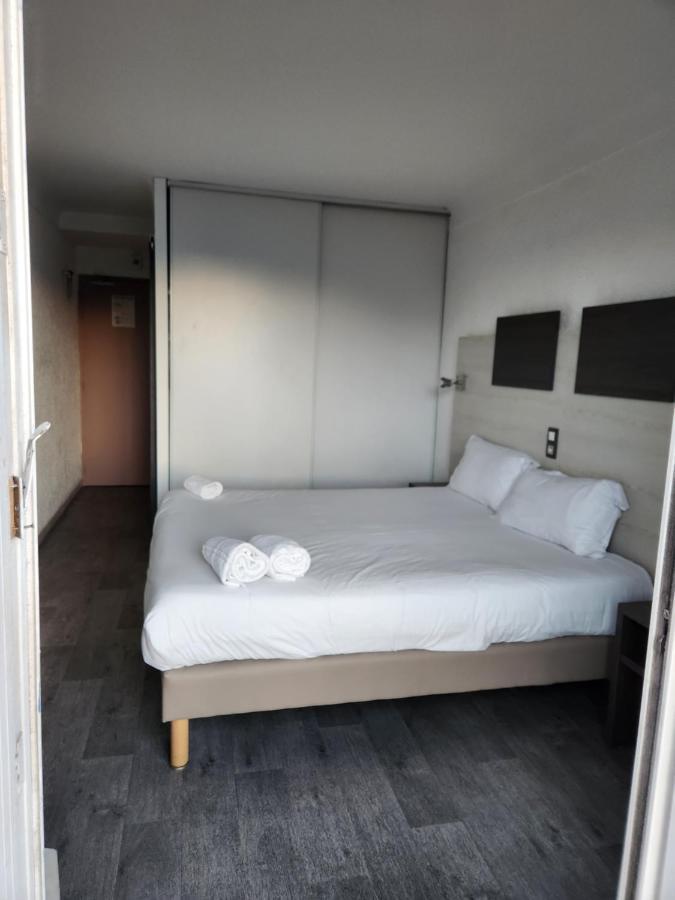 Logis Hotel Restaurant Les Charmettes อาร์เจเลส-ซัวร์-แมร์ ภายนอก รูปภาพ