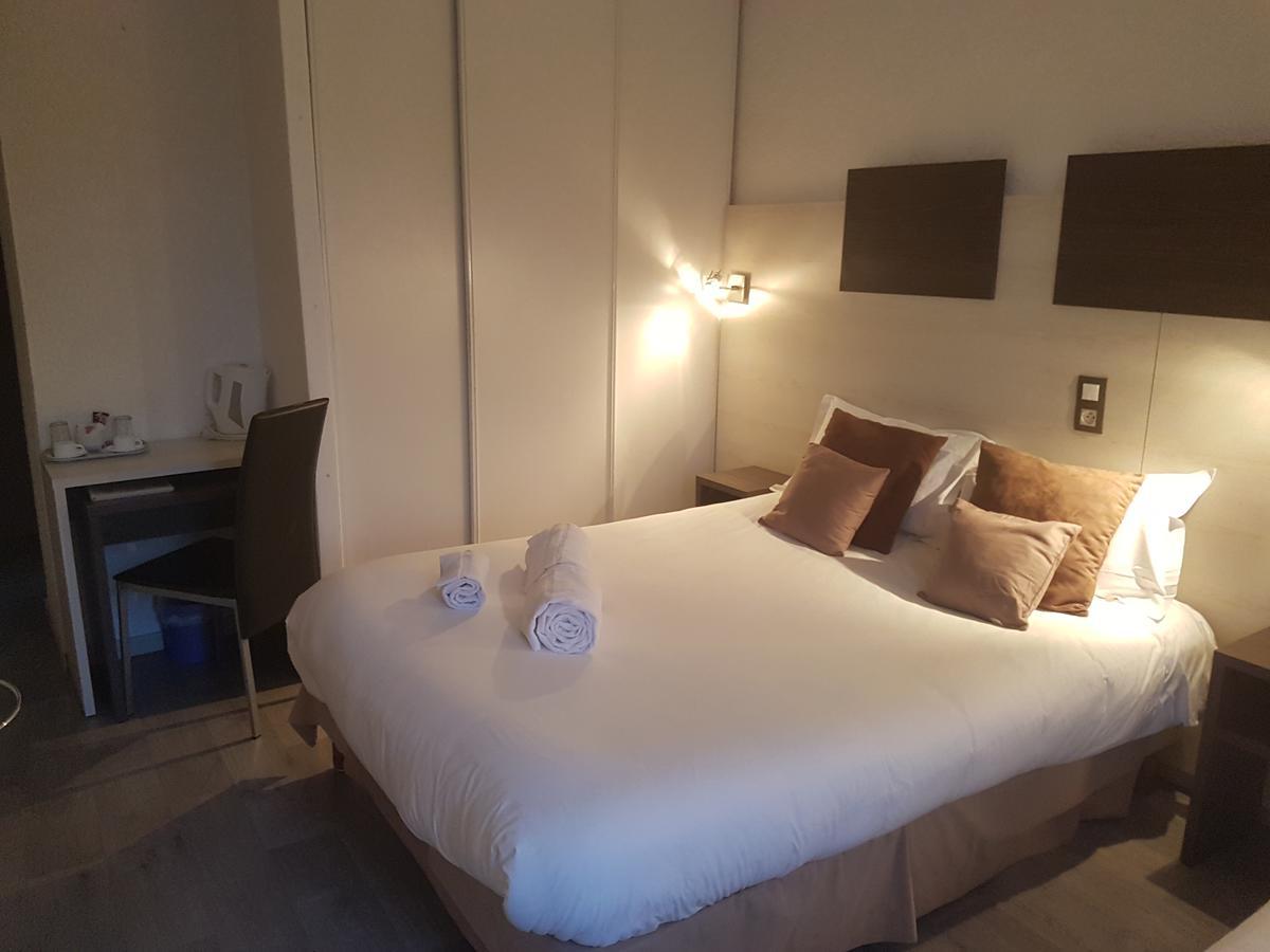 Logis Hotel Restaurant Les Charmettes อาร์เจเลส-ซัวร์-แมร์ ภายนอก รูปภาพ